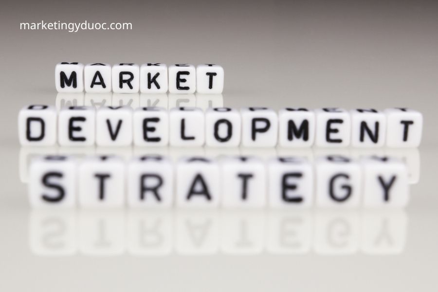 chiến lược phát triển thị trường
